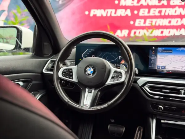 BMW 320 d Pack Desportivo M Auto 16