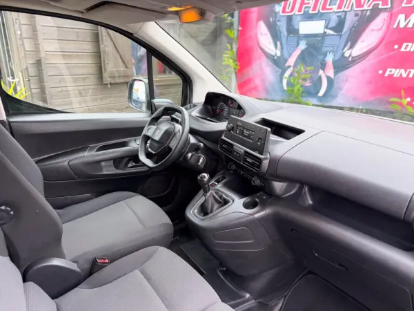 Peugeot Partner BlueHDI 12