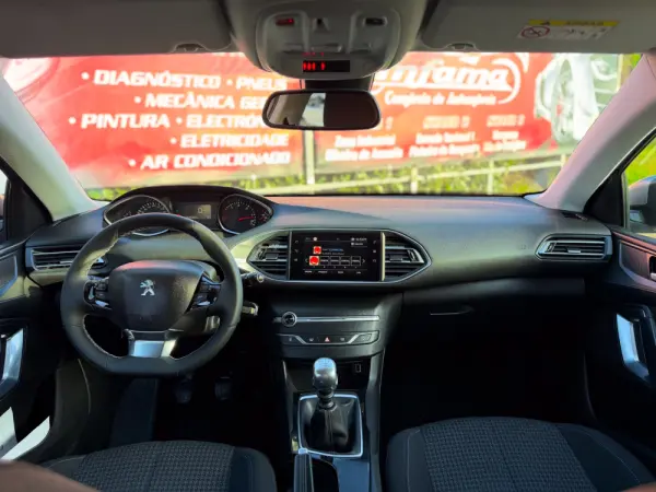 Peugeot 308 SW 1.5 BlueHDi Style 13