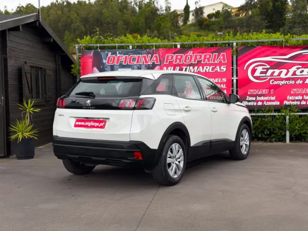 Peugeot 3008 BlueHDi 130 Stop & Start EAT8 Active Pack 10
