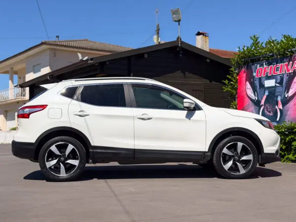 Nissan Qashqai 1.5 dCi 360 10