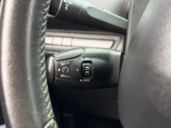 Peugeot 208 1.6 BlueHDi Style 20