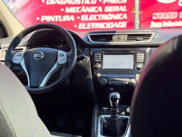 Nissan Qashqai 1.5 dCi 360 22