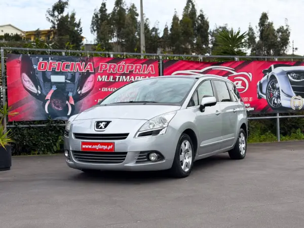 Peugeot 5008 1.6 E-HDi Active 2-Tronic 6