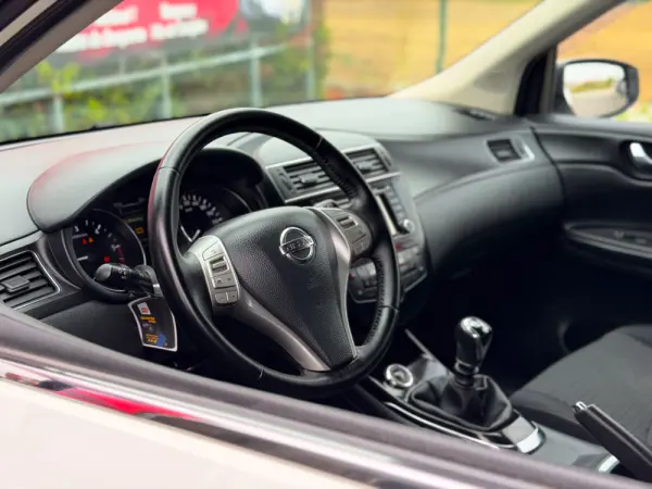 Nissan Pulsar 1.5 dCi Acenta J17 2