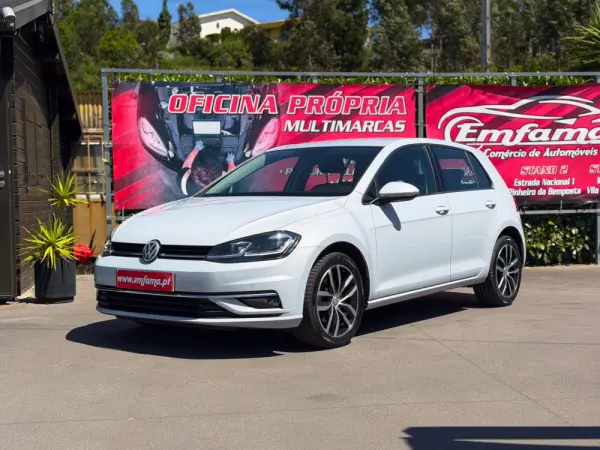 Volkswagen Golf 1.6 TDI Confortline 5