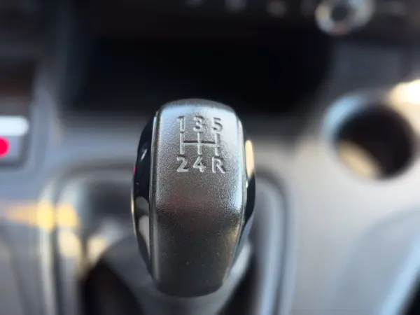 Peugeot Partner 1.5 BlueHDi L2H1 18