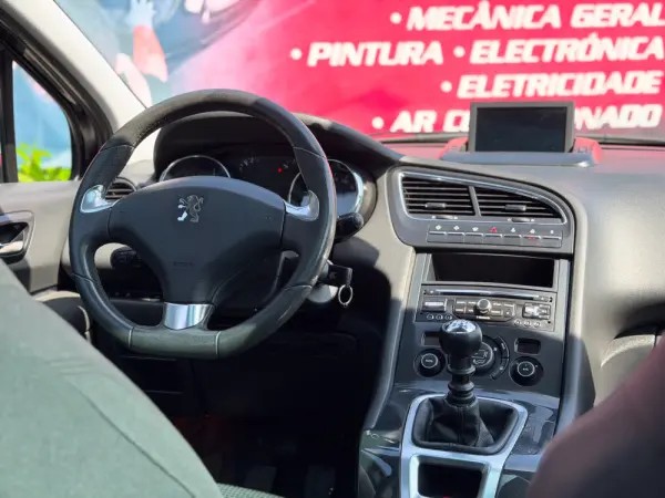 Peugeot 5008 1.6 HDi Allure 16