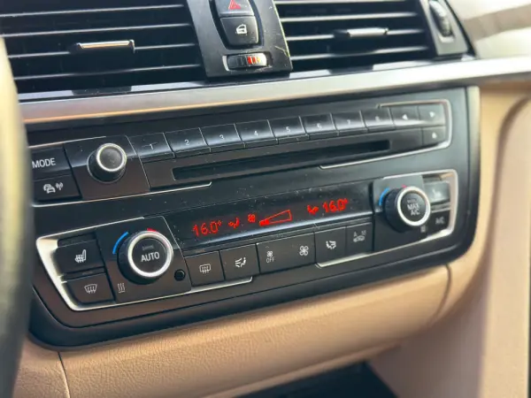 BMW 318 Gran Turismo d Line Modern 20