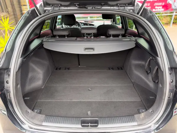 Kia Ceed SW 1.6 CRDi GT Line 12