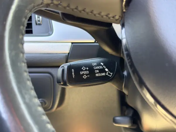 Audi A6 2.0 TDi S-line S tronic 25