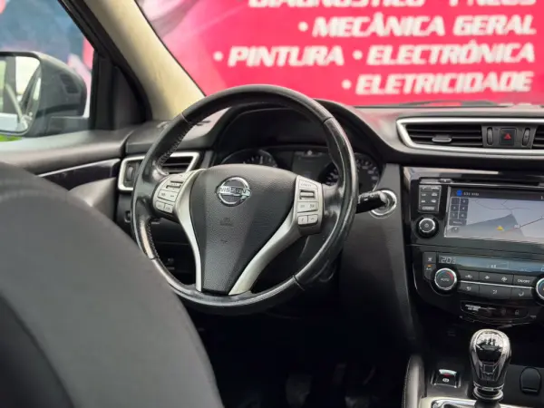 Nissan Qashqai 1.5 dCi Acenta Connect 17
