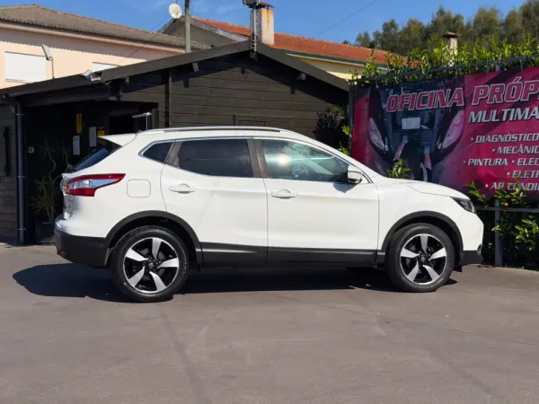 Nissan Qashqai 1.5 dCi 360 10