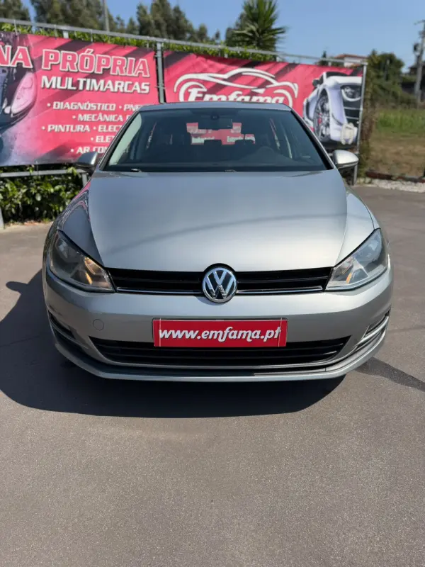 Volkswagen Golf 1.6 TDi Trendline BlueMotion 17