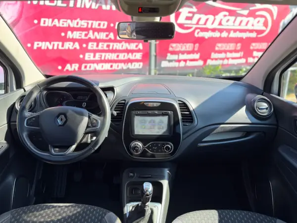 Renault Captur 1.5 dCi Exclusive 13