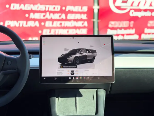 Tesla Model Y Tração Traseira 18