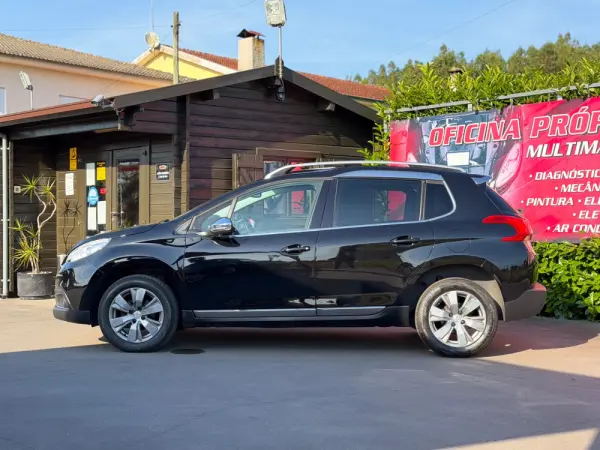 Peugeot 2008 1.6 BlueHDi Active 5