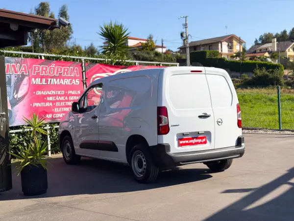 Opel Combo 1.5 CDTi L1H1 Enjoy 7