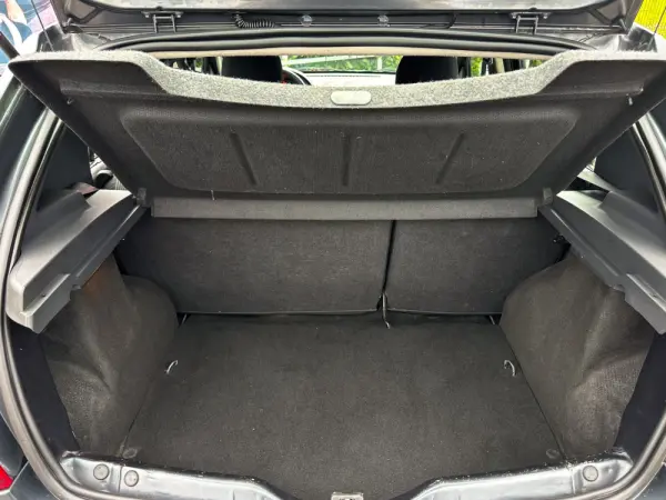 Dacia Sandero 1.5 dCi Confort 11