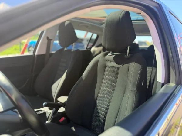 Peugeot 308 1.6 BlueHDi Access 2