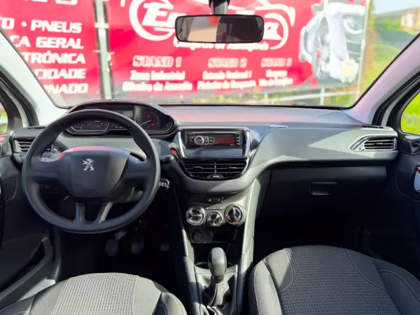 Peugeot 208 1.6 BlueHDi Access 11