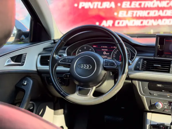 Audi A6 2.0 TDi S-line S tronic 16