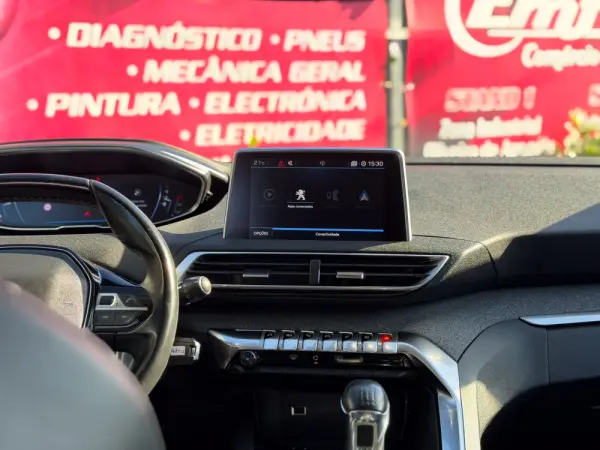 Peugeot 3008 1.5 BlueHDi Active 17