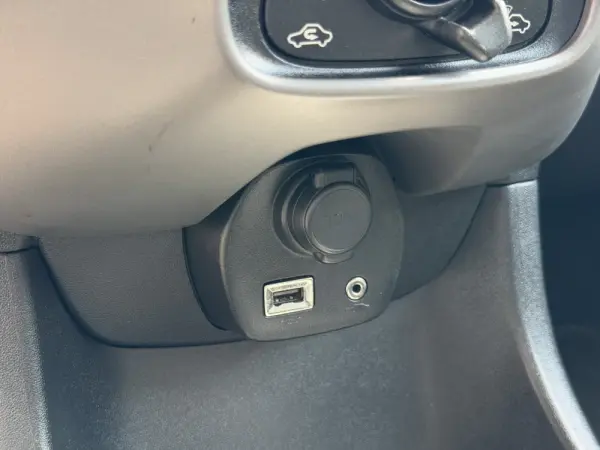 Peugeot 108 1.0 VTi Active 19
