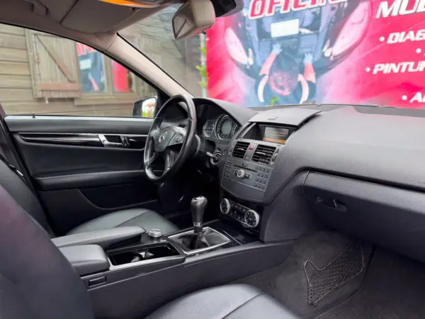 Mercedes-Benz C 220 CDI 13