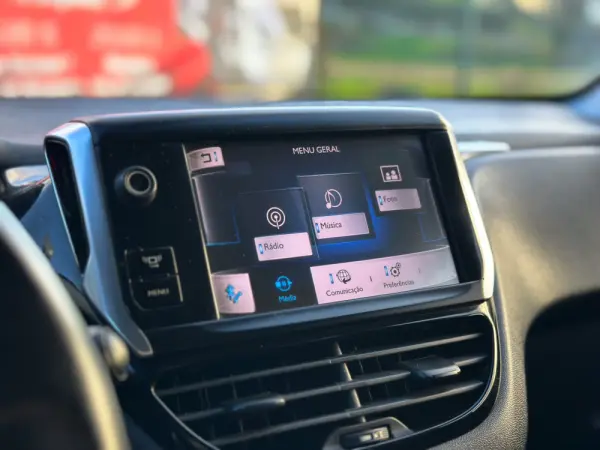 Peugeot 208 1.4 HDi Access 16