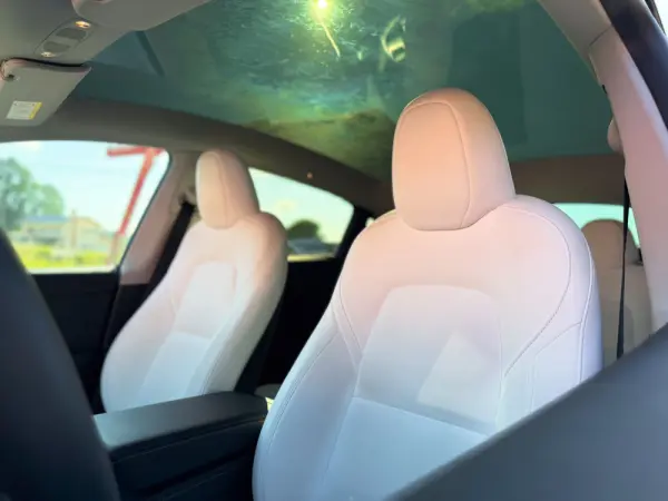 Tesla Model Y Tração Traseira 14