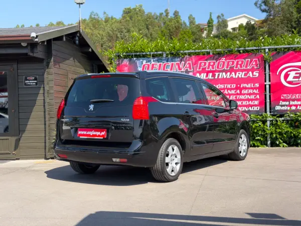 Peugeot 5008 1.6 HDi Allure 8