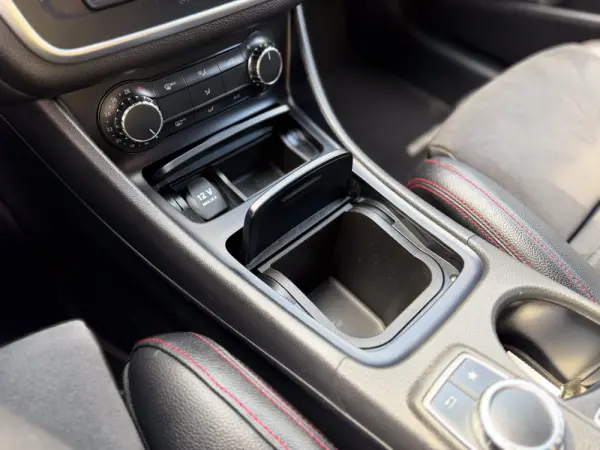 Mercedes-Benz CLA 180 d AMG Line Aut. 19