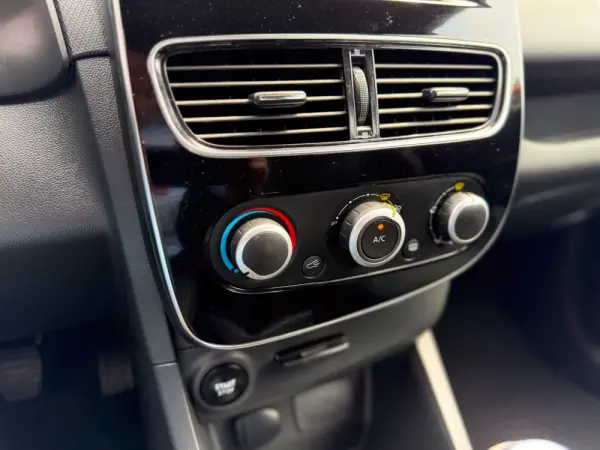Renault Clio 1.5 dCi Zen 17