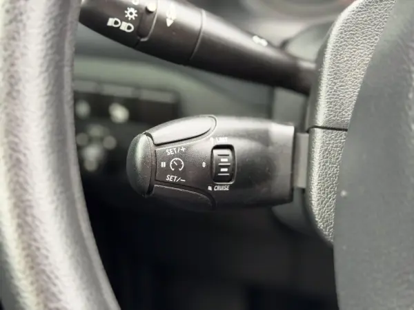 Peugeot Partner 1.6 BlueHDi Confort 17