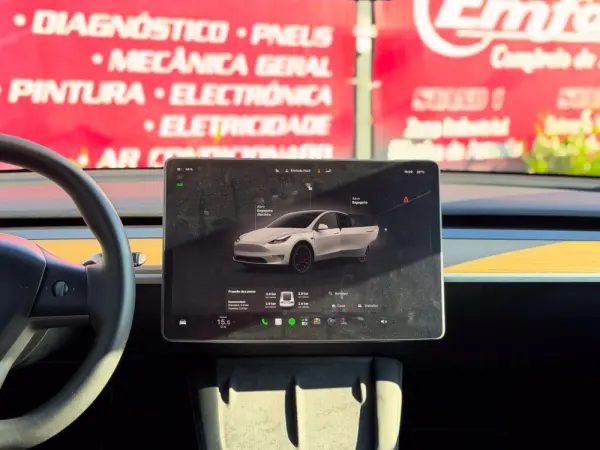 Tesla Model Y Performance Tração Integral 20