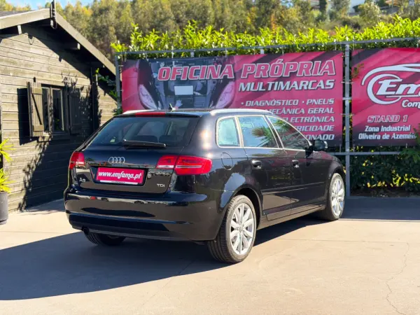 Audi A3 Sportback 1.6 TDI Advance 8
