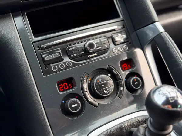 Peugeot 3008 1.6 BlueHDi Style 20