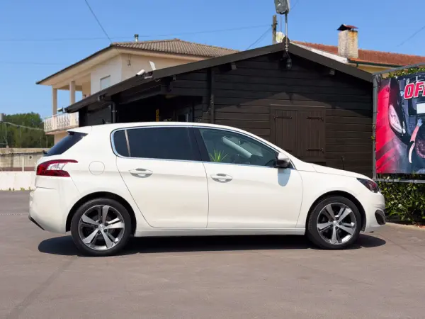 Peugeot 308 1.6 e-HDi Active J17 9