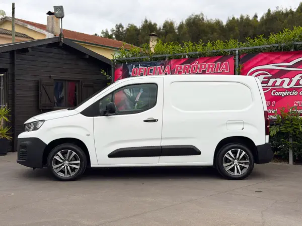 Peugeot Partner BlueHDI 6