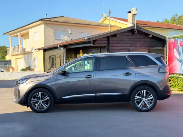 Peugeot 5008 1.5 BlueHDi Active Pack EAT8 7