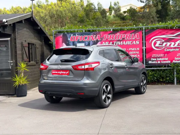 Nissan Qashqai 1.5 dCi Acenta Connect 8