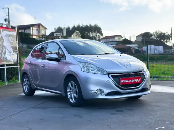 Peugeot 208 1.4 HDi Access 10