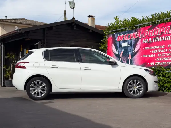 Peugeot 308 1.2 PureTech Active 10
