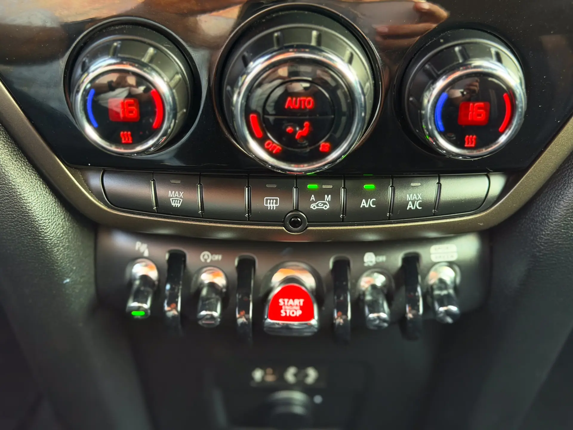 MINI Countryman One D Sport Edition 22