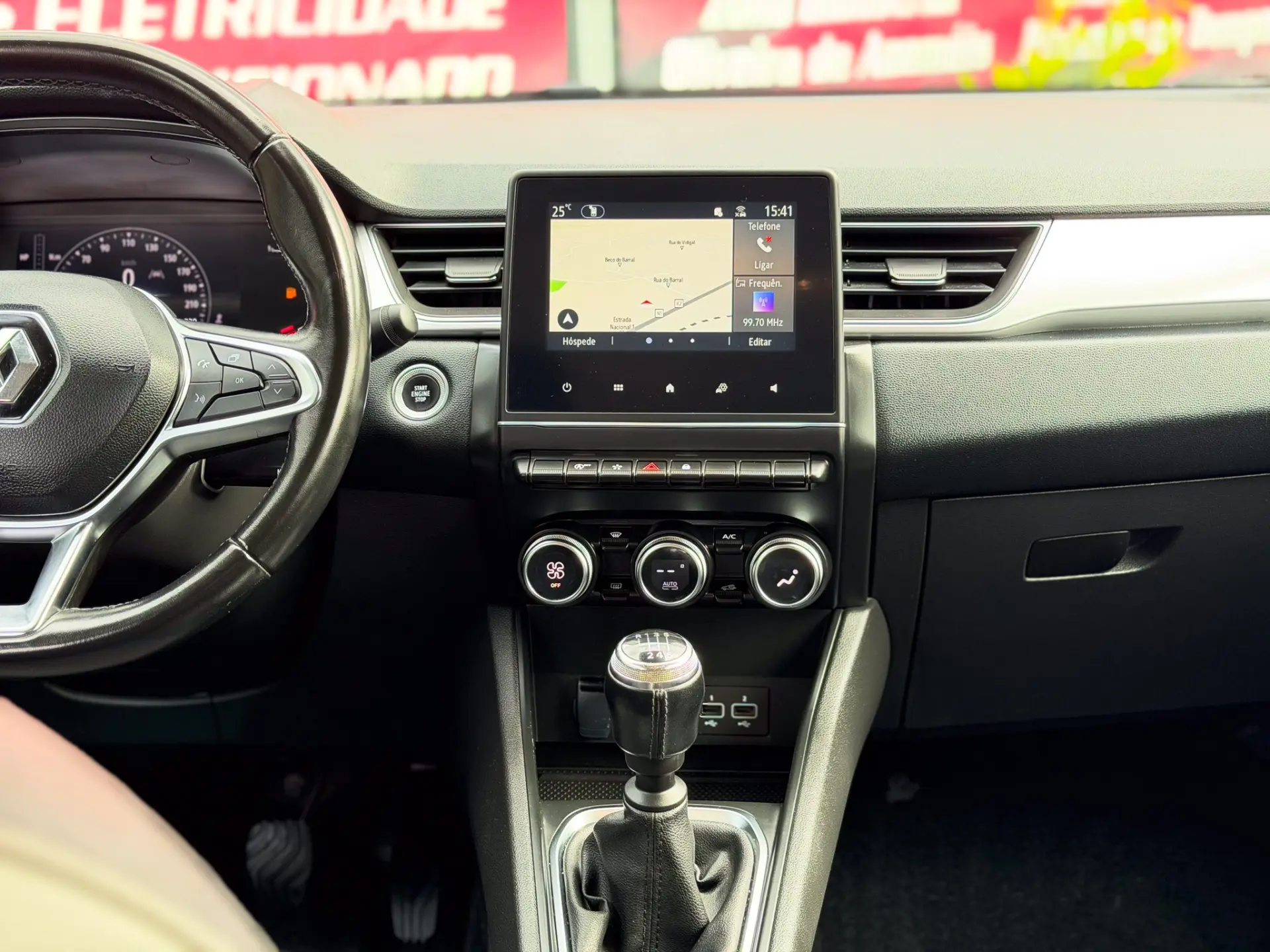 Renault Captur 1.0 TCe Evolution 14