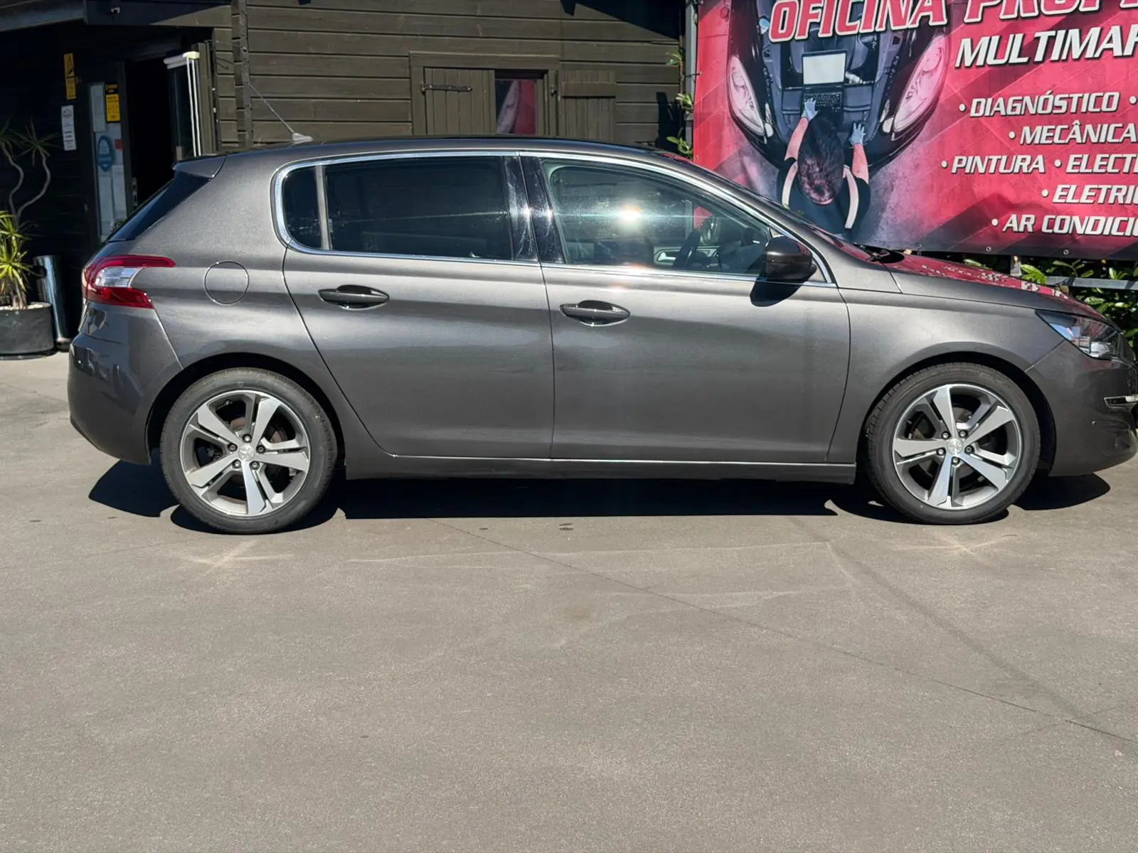 Peugeot 308 1.6 BlueHDi Access 11