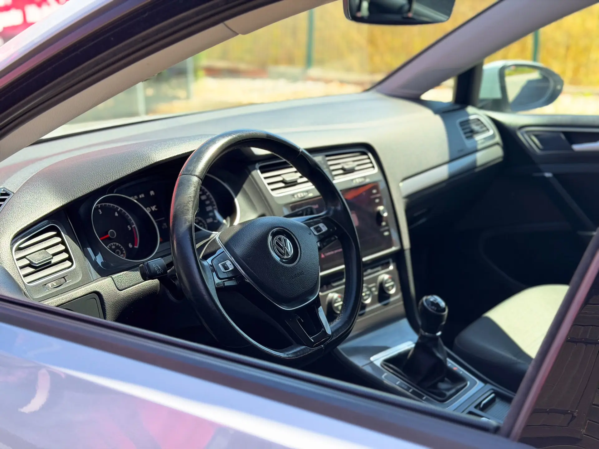 Volkswagen Golf 1.6 TDI Confortline 2