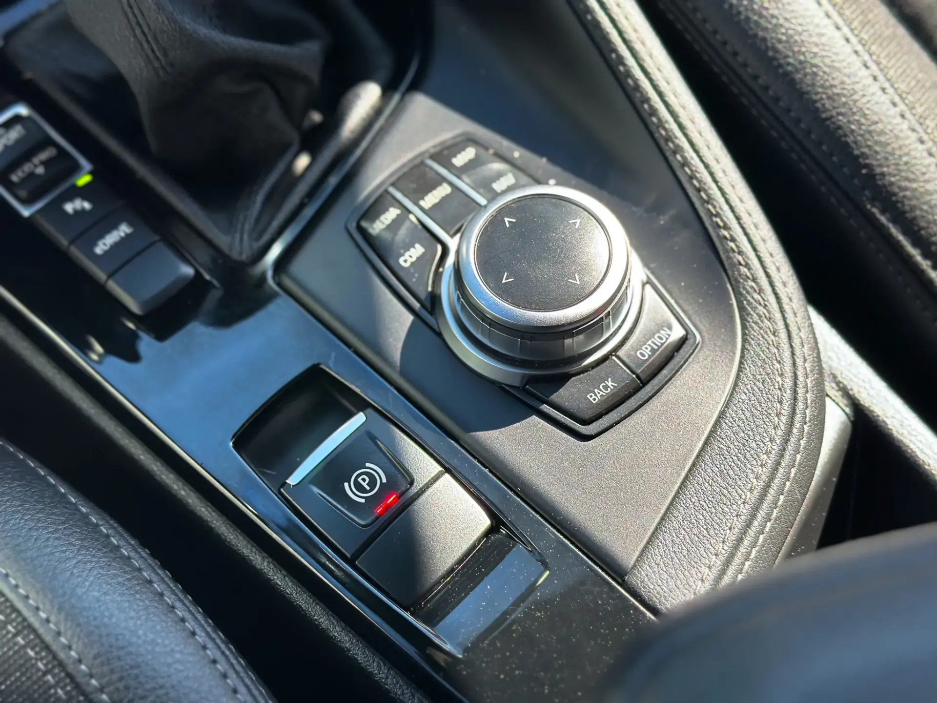 BMW X2 25 e xDrive Pack M 24