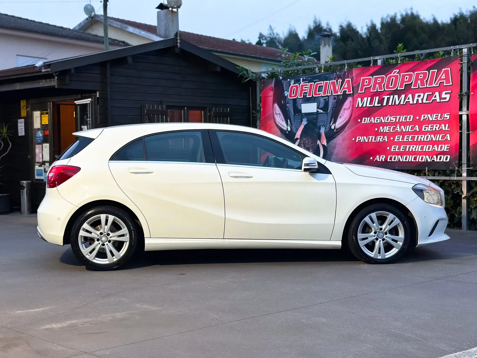 Mercedes-Benz A 160 d 10